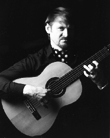 Der Flamenco-Gitarrist Johannis Hartung spielt andalusischen Cante jondo